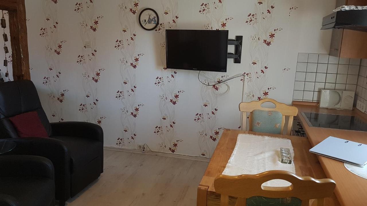 Haus Christa Apartment Лангелсхайм Екстериор снимка