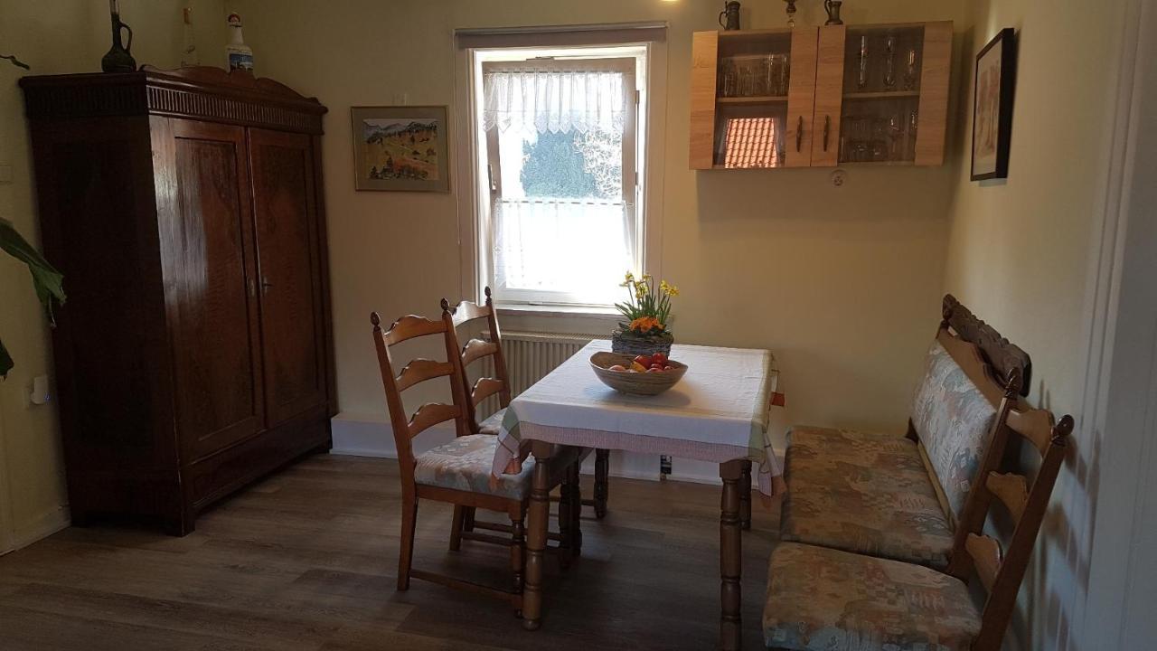 Haus Christa Apartment Лангелсхайм Екстериор снимка